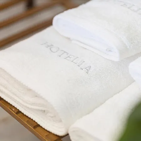 Aparthotel Aeons - Hotelia Hospitality Group 3*