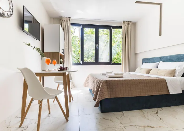 Aeons - Hotelia Hospitality Group Lejlighedshotel 3*
