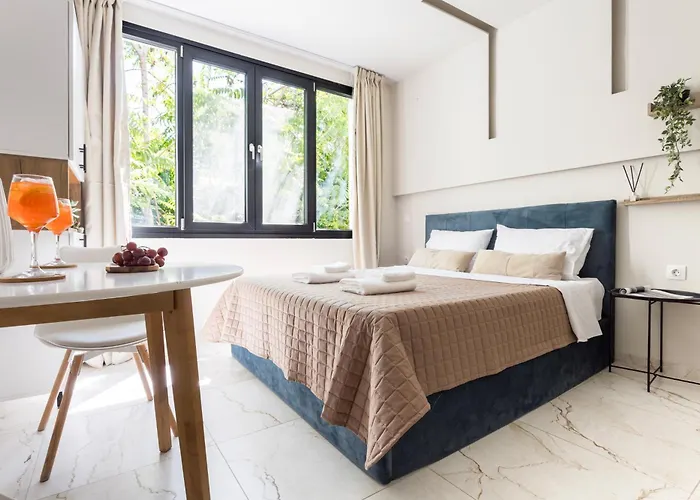 Aeons - Hotelia Hospitality Group