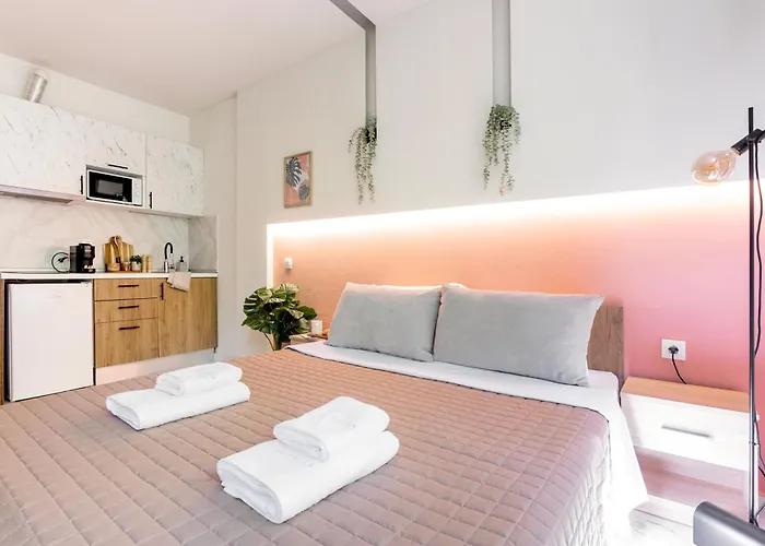 Aeons - Hotelia Hospitality Group